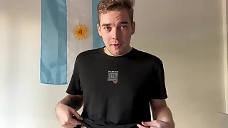 Golden Shower Foul-smelling Secure a Facial Cumshot for a Piss Boy &lbrack;4K&rsqb;